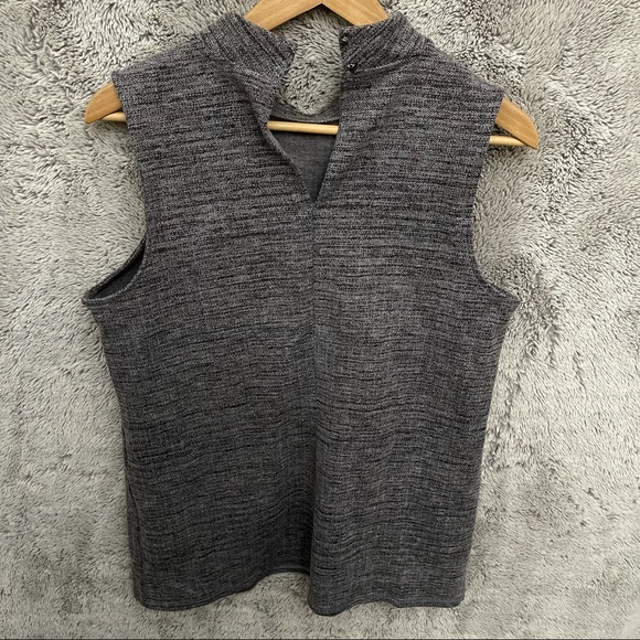 Banana Republic Sweater Vest - Picture 1 of 4